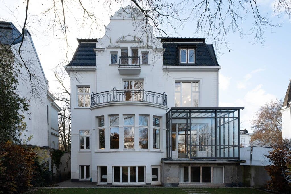 Real Estate Brokerage